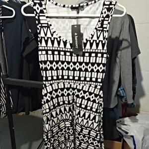 New with tags graphic print dress